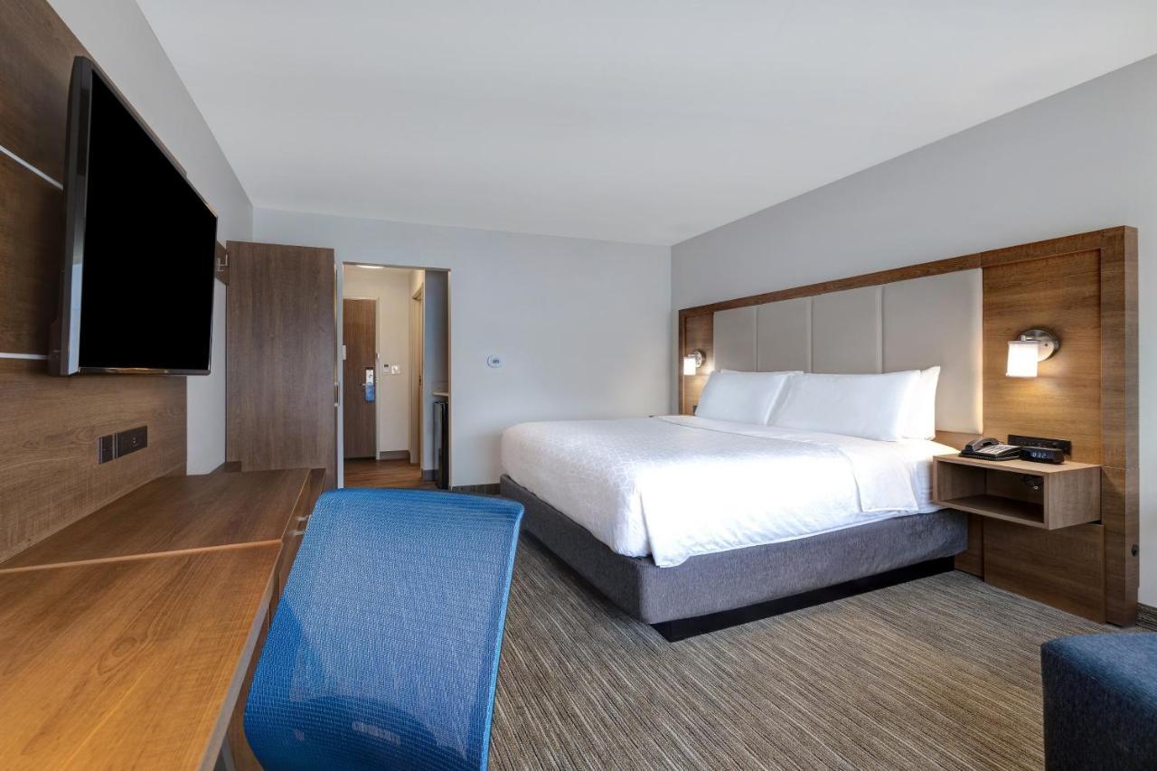 Holiday Inn Express & Suites - Brighton By Ihg Esterno foto